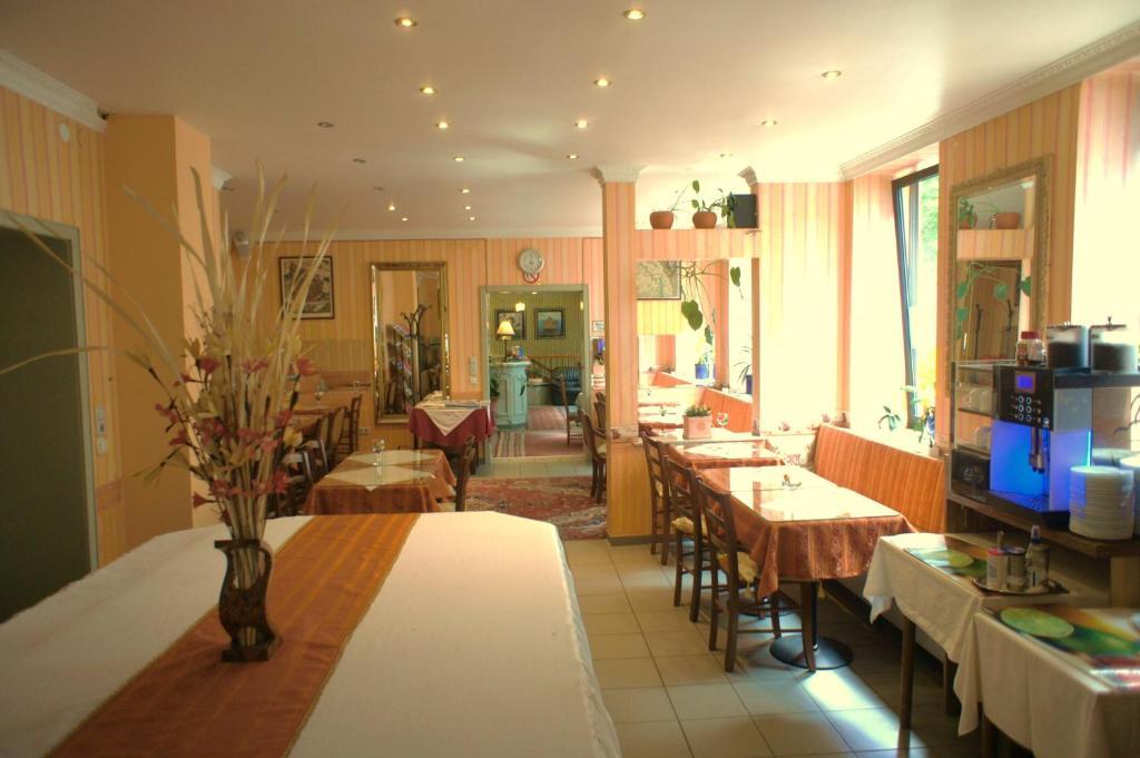 City Hotel MHG Dış mekan fotoğraf