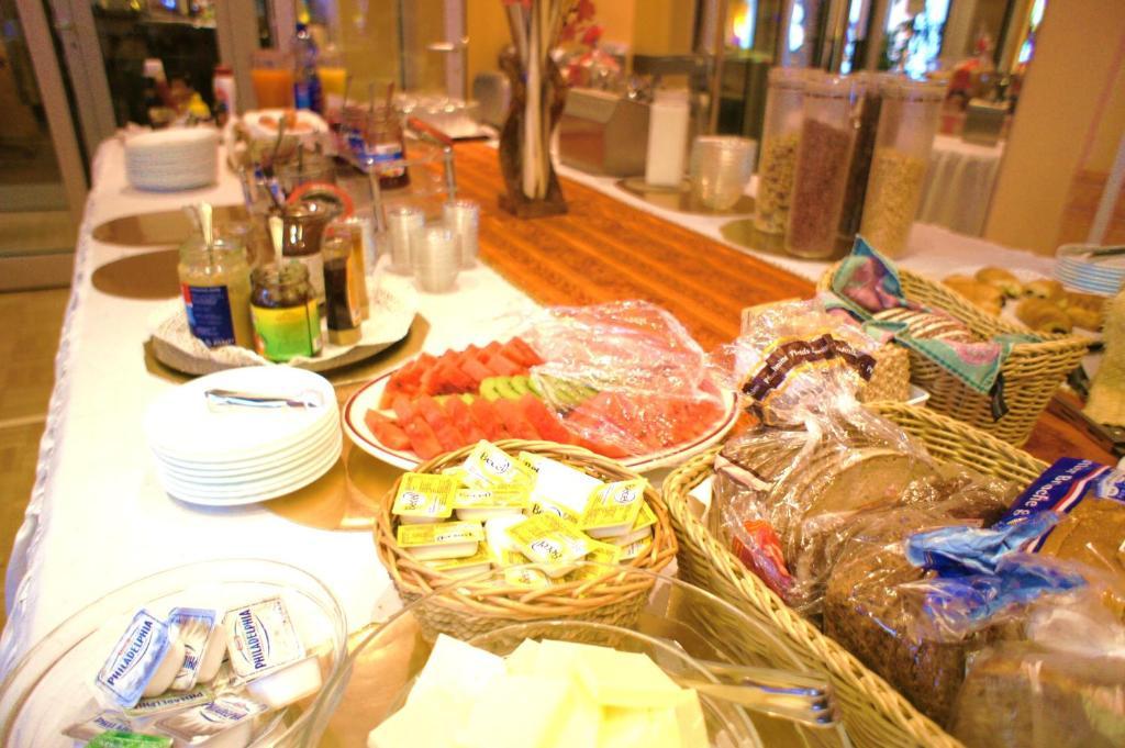 City Hotel MHG Dış mekan fotoğraf