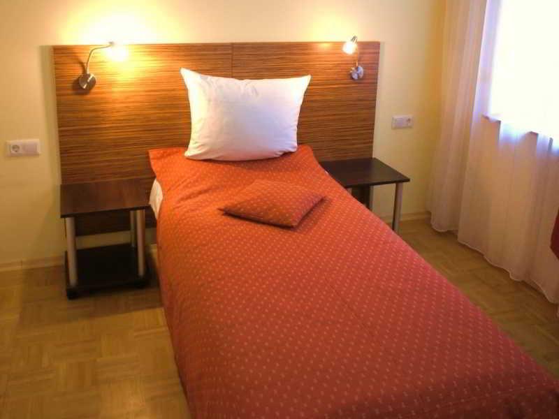 City Hotel MHG Dış mekan fotoğraf