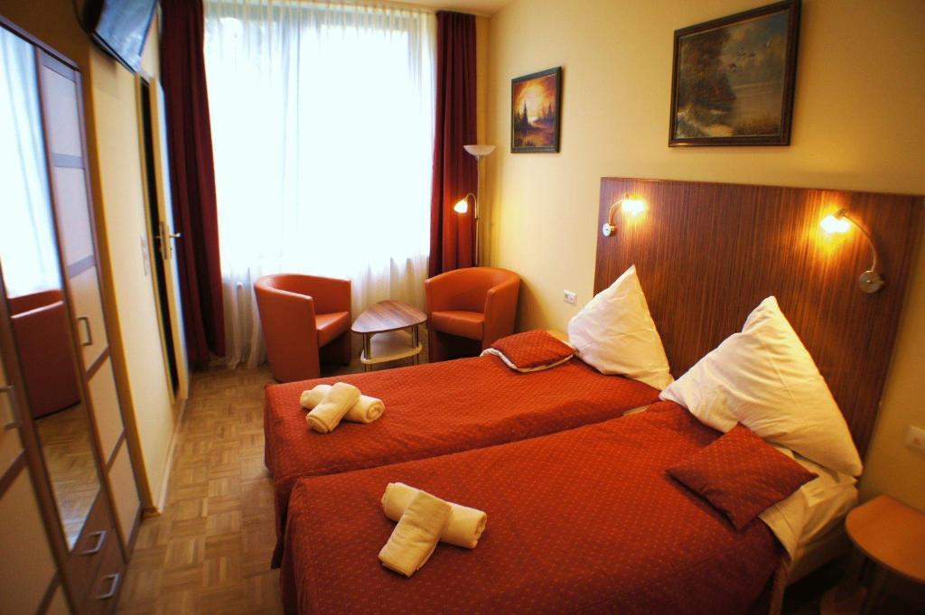 City Hotel MHG Oda fotoğraf